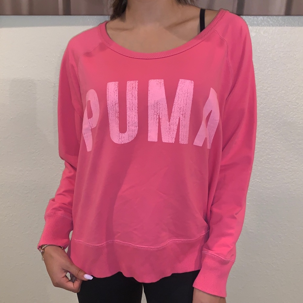 Puma pink sweat shirt.
